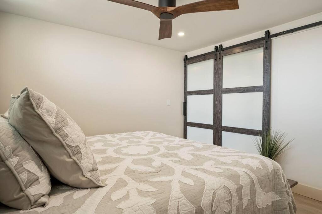 Ferienwohnung Hale Ono Loa 403- Top Floor, Ocean View, & Complete Modern Remodel Kahana Exterior foto