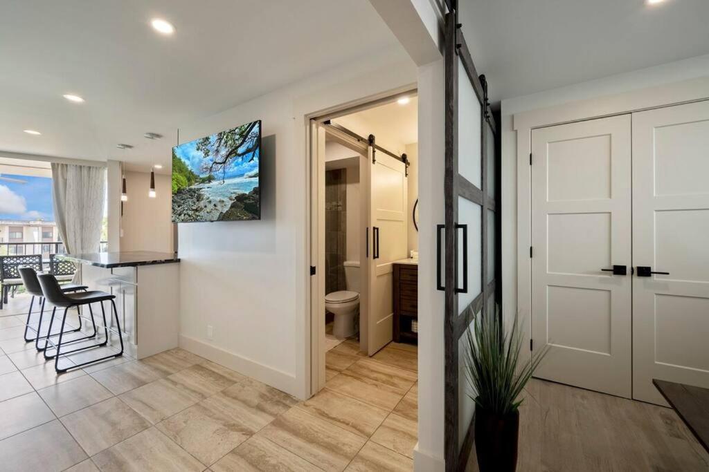 Ferienwohnung Hale Ono Loa 403- Top Floor, Ocean View, & Complete Modern Remodel Kahana Exterior foto